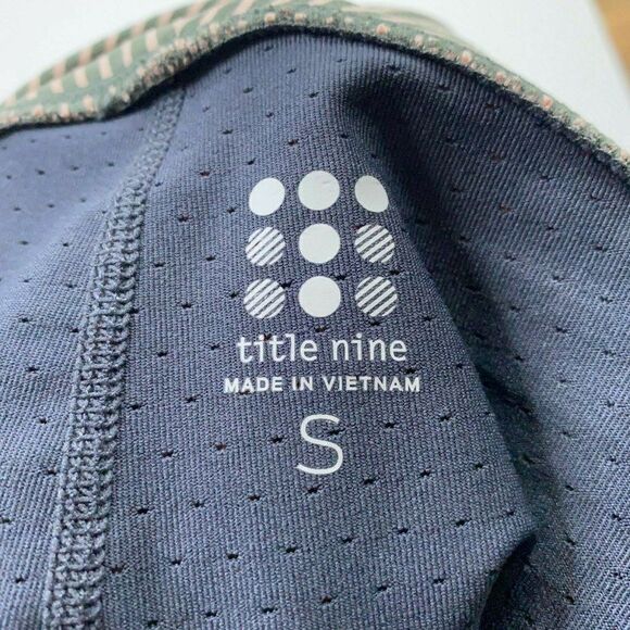 Title Nine Buttah Athletic Skort Womens S Built In Shorts Pink Gray Stripes - Picture 7 of 8